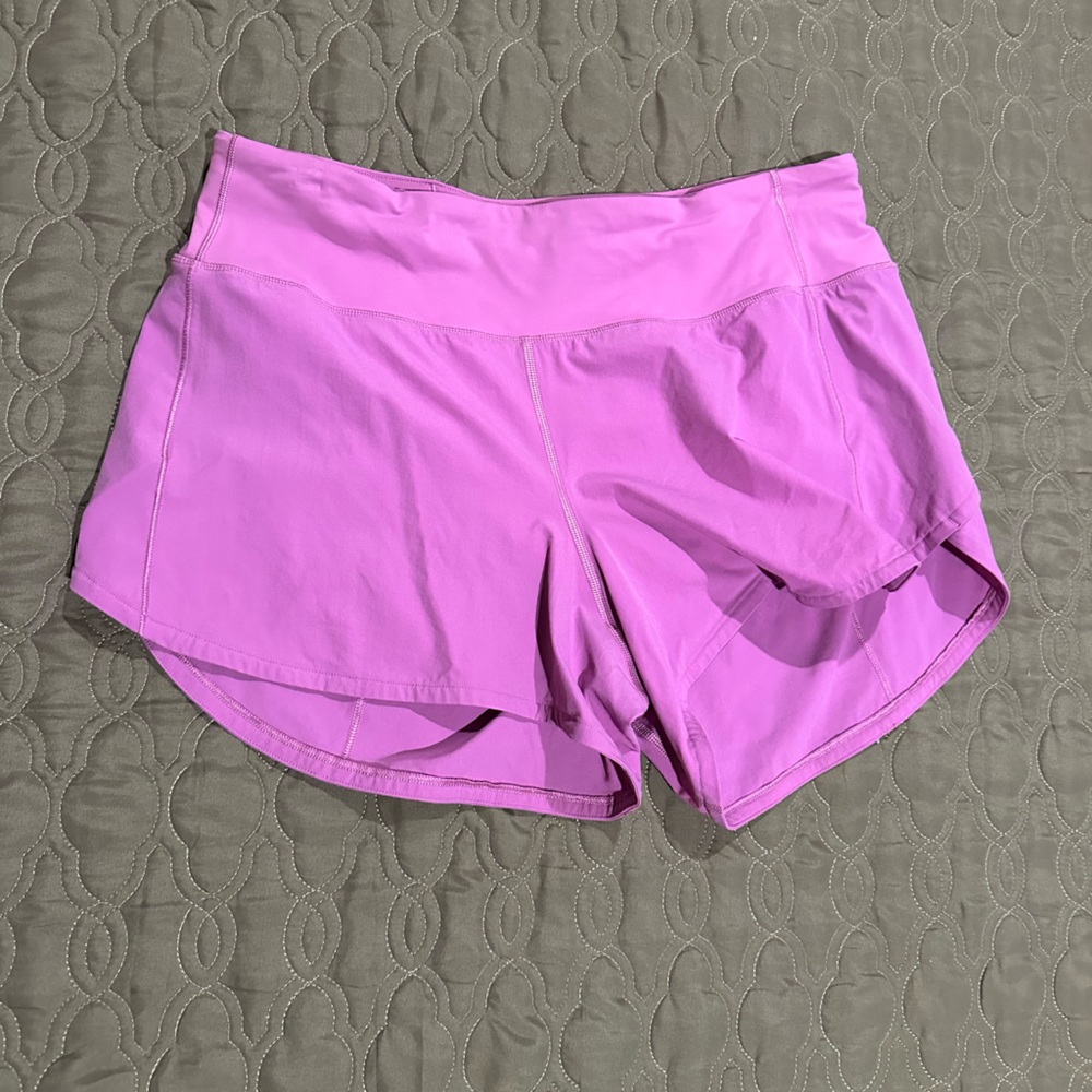 Lululemon Speed Up Shorts size 8!